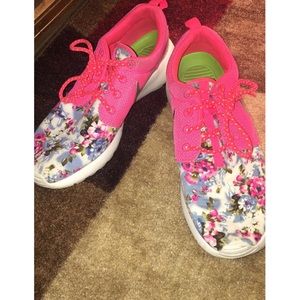 Floral Custom Nike Roshe Run